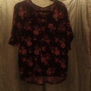 Bobby Brooks Floral Top